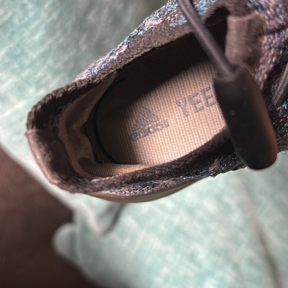 Yeezy Boost 380 Infants 'Covellite sz 6-1/2 nwot - Picture 5 of 7